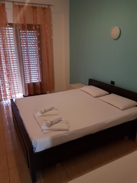 Vila Melpo Apartments Ilias Экстерьер фото