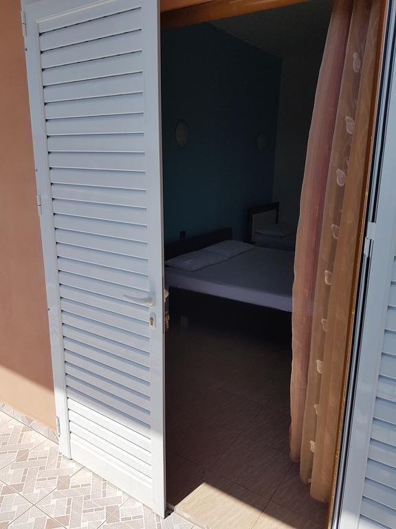 Vila Melpo Apartments Ilias Экстерьер фото